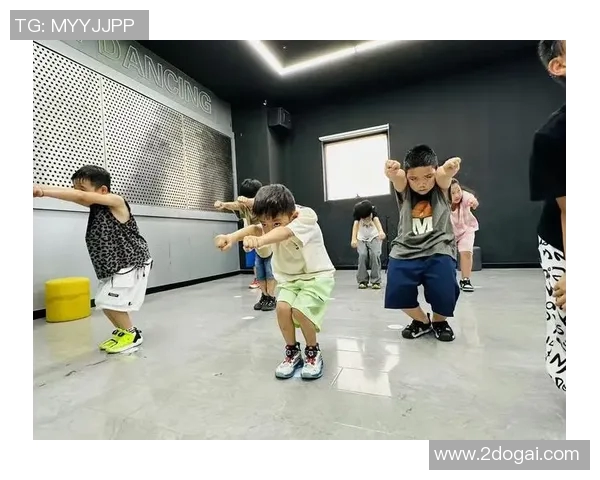 街舞战术解析:探索上海街舞队独特的节奏与风格体系 街舞战术解析:探索上海街舞队独特的节奏与风格体系